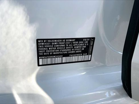 Certified 2025 Volkswagen GTI SE w/ SE Leather Seating Package FWD image 32