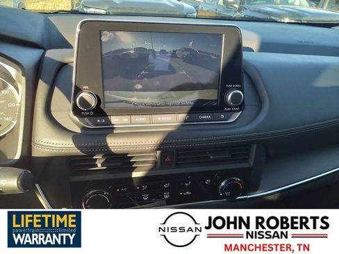 New 2025 Nissan Rogue S image 6