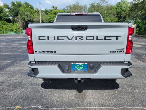 Used 2024 Chevrolet Silverado 1500 Custom w/ Turbomax Blackout Package RWD image 6