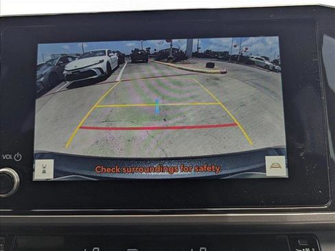 New 2025 Toyota Camry SE image 13