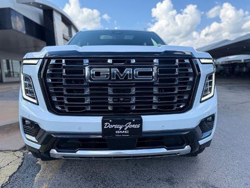 New 2026 GMC Yukon XL Denali Ultimate AWD/4WD image 2