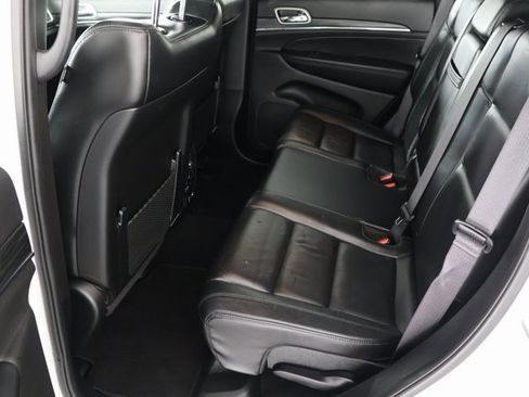 Used 2021 Jeep Grand Cherokee Limited image 20