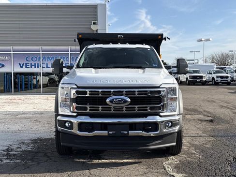 New 2026 Ford F550 4x4 Crew Cab image 8