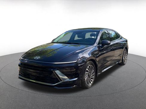 Used 2025 Hyundai Sonata SEL image 3