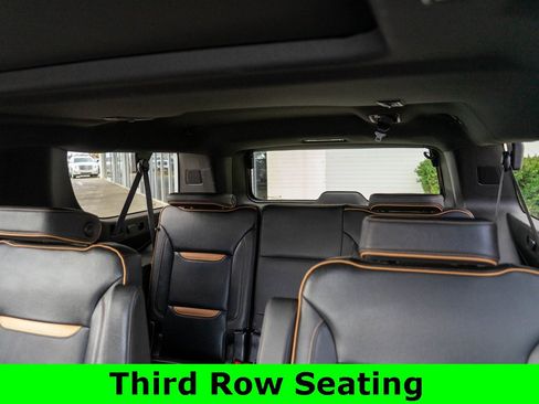 Used 2023 GMC Yukon XL AT4 w/ AT4 Premium Plus Package image 13