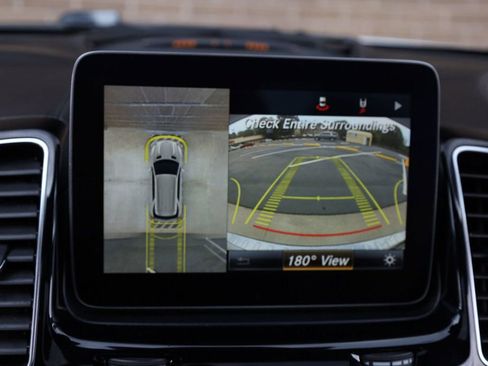 Used 2018 Mercedes-Benz GLE 63 AMG AMG GLE 63 4MATIC SUV image 40