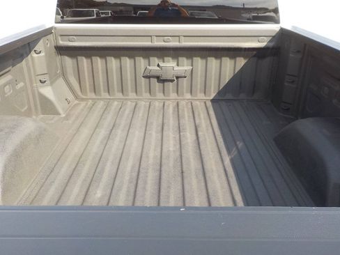 Used 2021 Chevrolet Silverado 1500 LT w/ Fleet Comfort Package AWD/4WD image 5