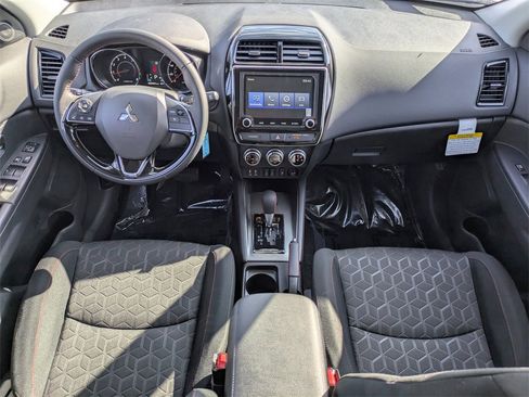 New 2025 Mitsubishi Outlander Sport LE image 15