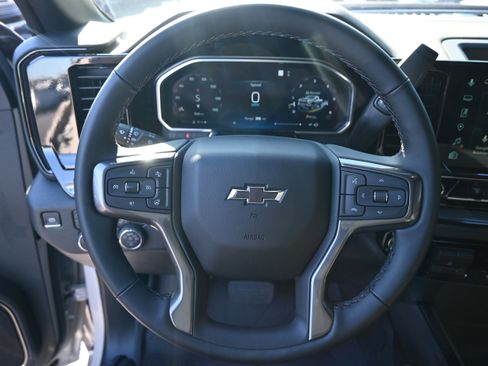 Used 2026 Chevrolet Silverado 2500 ZR2 image 19