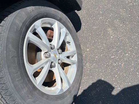 Used 2016 Chevrolet Equinox LT image 9