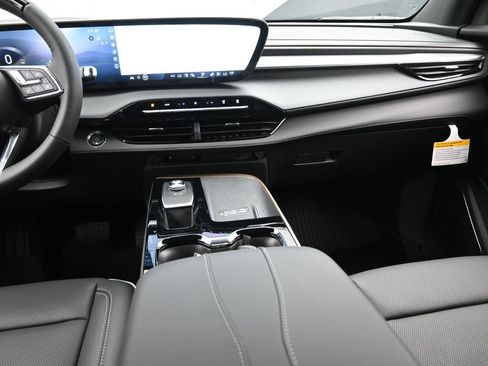 New 2026 Buick Enclave Avenir w/ Super Cruise Package image 19