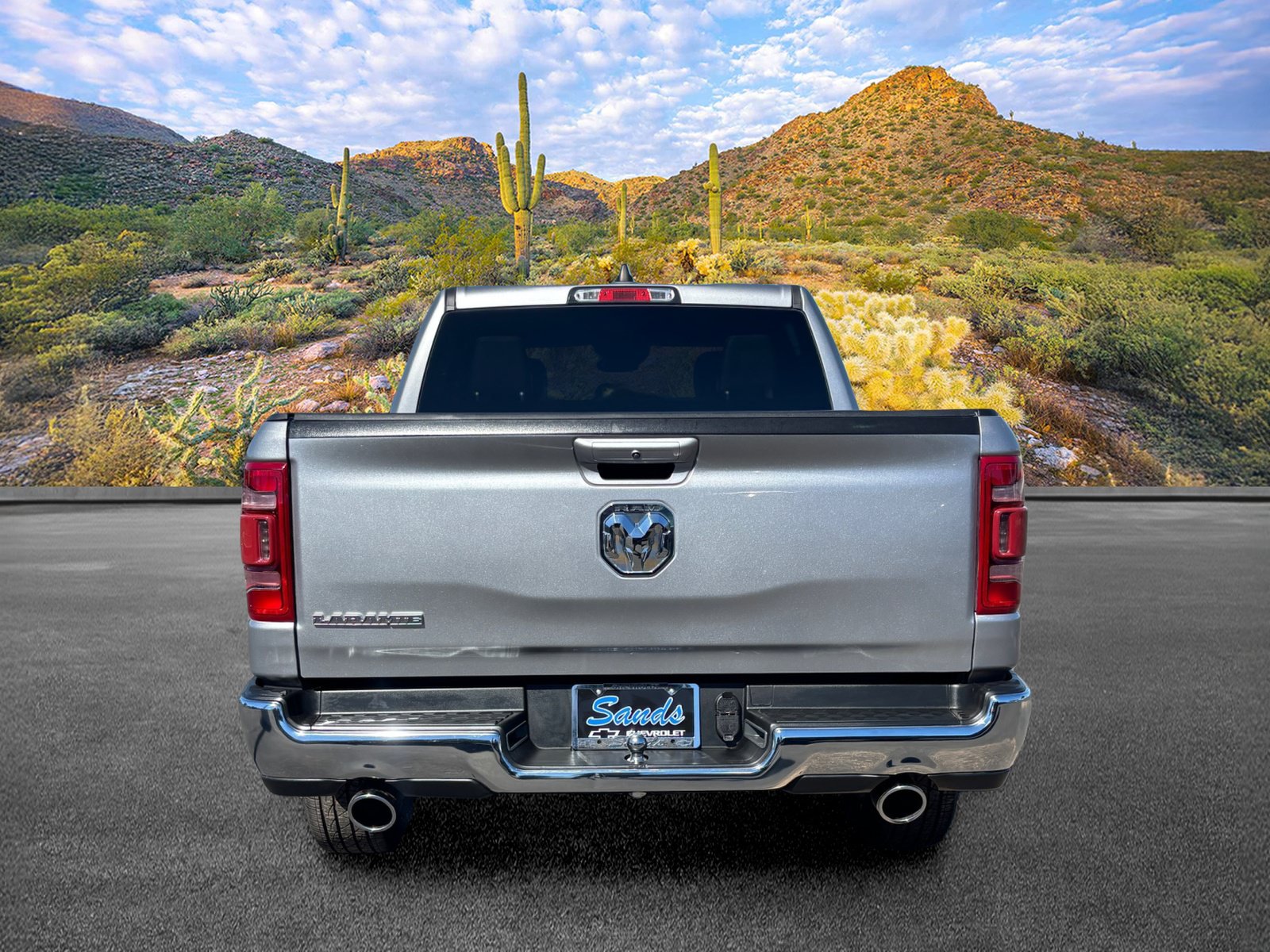 Used 2024 RAM 1500 Laramie RWD image 5