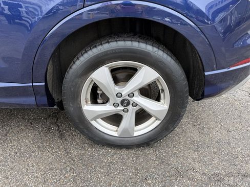 Used 2021 Audi Q3 2.0T Premium image 35