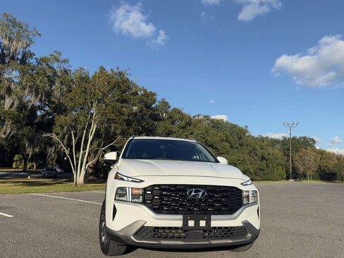 Used 2023 Hyundai Santa Fe SEL image 11