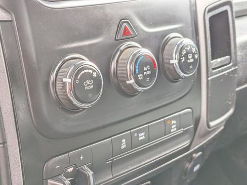 Used 2018 RAM 2500 Tradesman w/ Chrome Appearance Group AWD/4WD image 21
