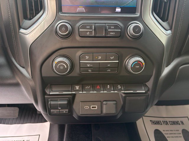 Used 2023 Chevrolet Silverado 2500 LT AWD/4WD image 19