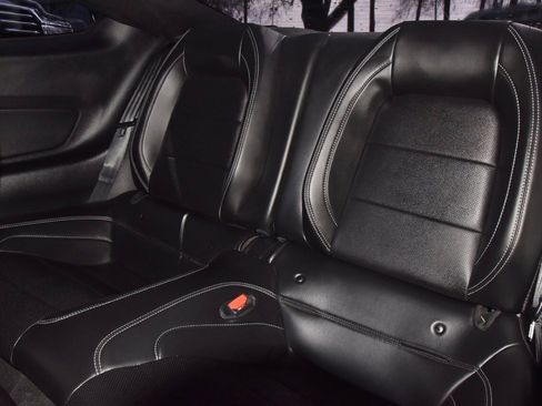 Used 2022 Ford Mustang GT Premium w/ Equipment Group 401A image 16