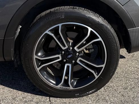 Used 2015 Ford Explorer Sport w/ Equipment Group 401A AWD/4WD image 10