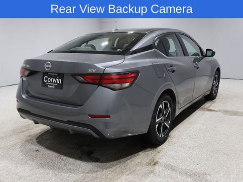 Used 2024 Nissan Sentra SV image 2