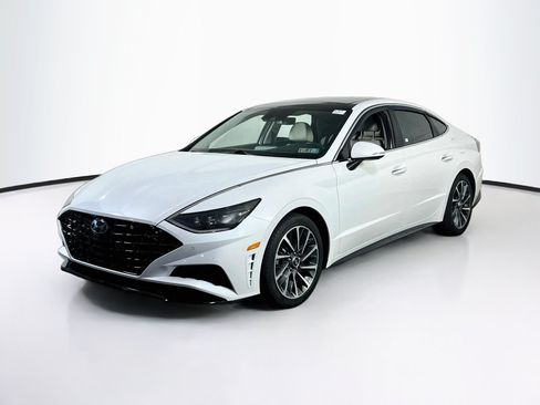 Used 2022 Hyundai Sonata Limited FWD image 1