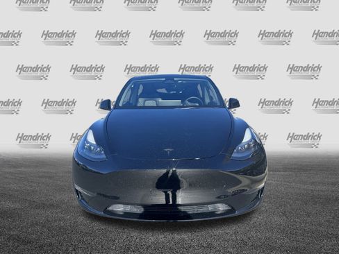 Used 2023 Tesla Model Y Performance image 3