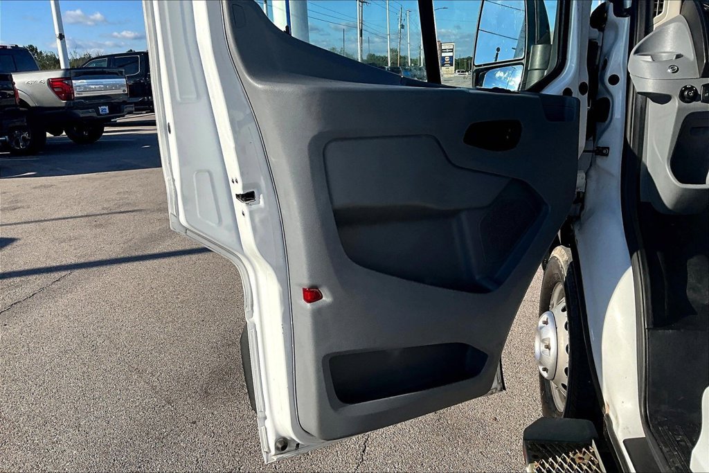 Used 2018 Ford Transit 350 XLT RWD image 18