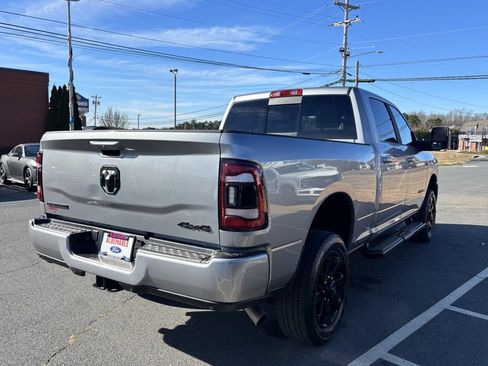 Used 2024 RAM 2500 Big Horn w/ Night Edition image 3