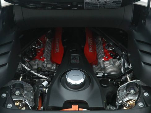 Certified 2025 Ferrari SF90 Spider image 36