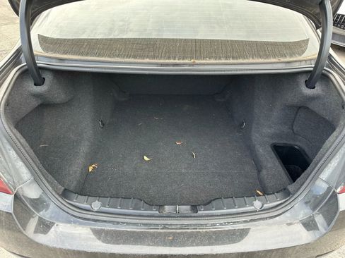 Used 2012 BMW 528i Sedan image 18