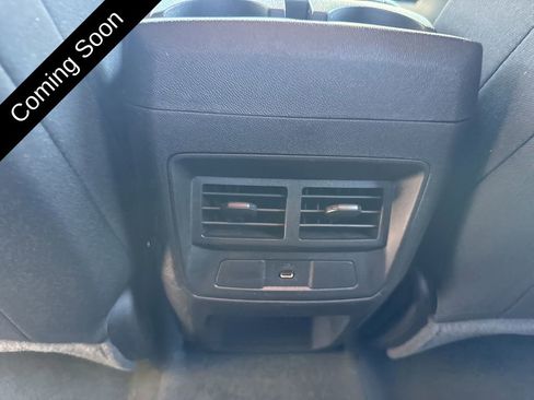 Used 2024 Chevrolet Colorado LT w/ LT Convenience Package II AWD/4WD image 43