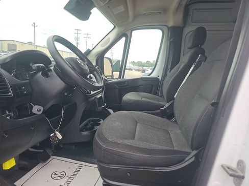 Used 2023 RAM ProMaster 2500 FWD image 11
