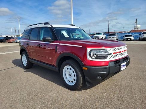 New 2026 Ford Bronco Sport Heritage w/ Convenience Package AWD/4WD image 16