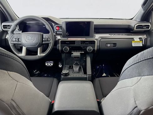 Used 2026 Toyota Tacoma TRD Sport AWD/4WD image 3