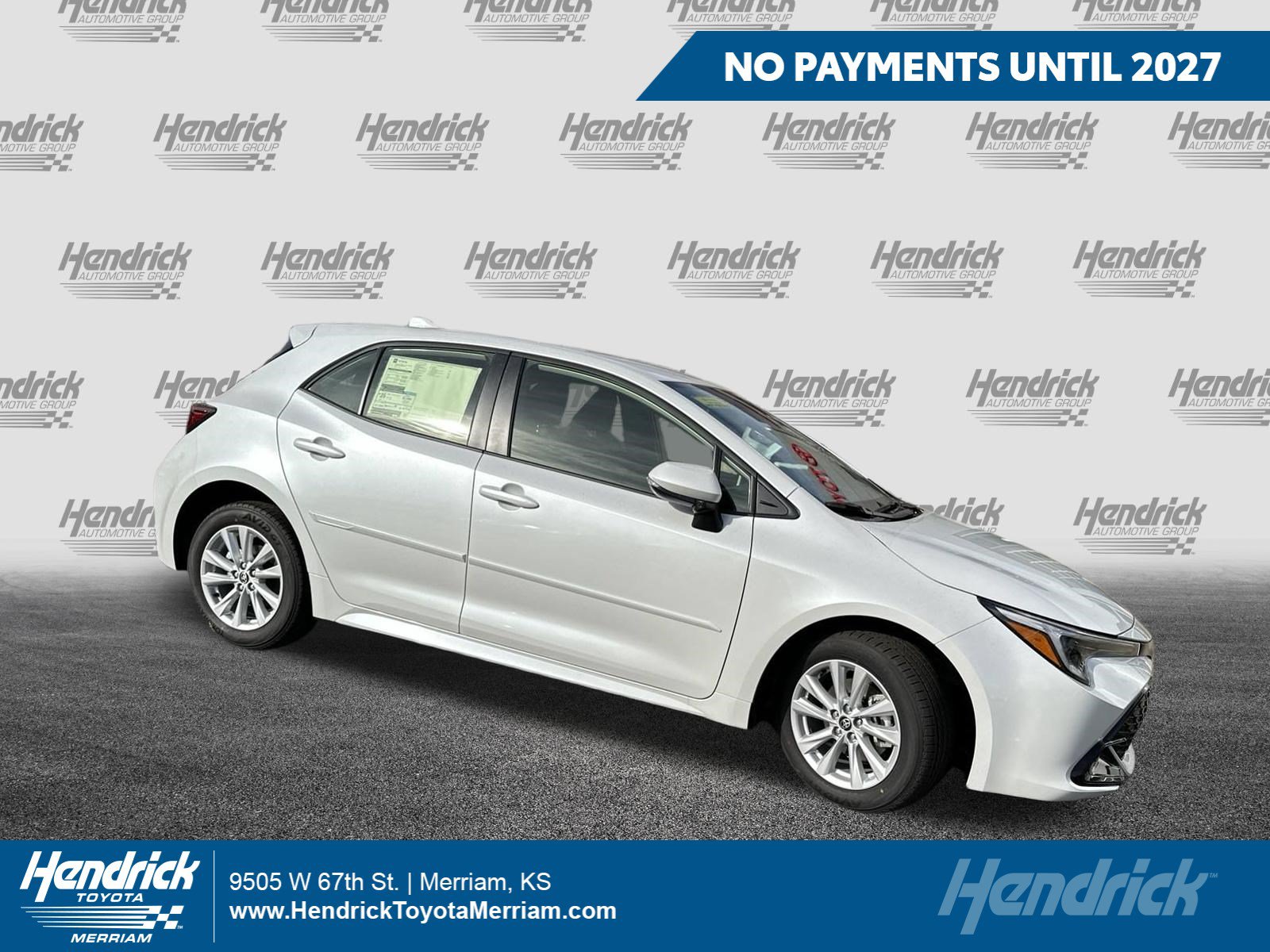 Used 2025 Toyota Corolla SE w/ SE Package FWD image 1