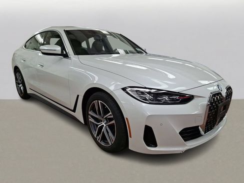 Used 2023 BMW 430i Gran Coupe xDrive w/ M Sport Package AWD/4WD image 3