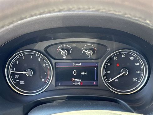 Used 2021 Buick Enclave Essence w/ Sport Touring Edition image 16