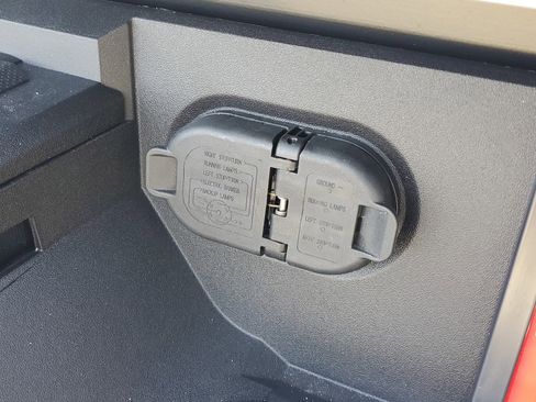 New 2025 Toyota Tundra SR5 image 7