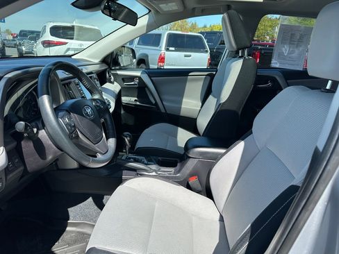 Used 2018 Toyota RAV4 Adventure image 13