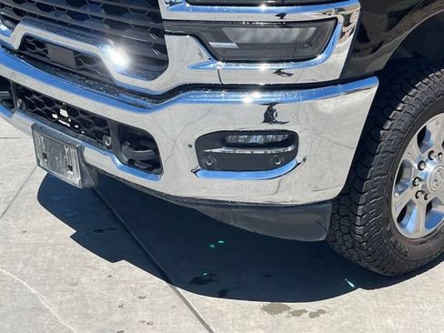 Certified 2025 RAM 2500 Big Horn AWD/4WD image 5
