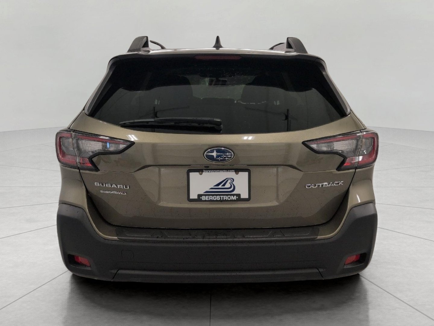 Used 2024 Subaru Outback Premium AWD/4WD image 26
