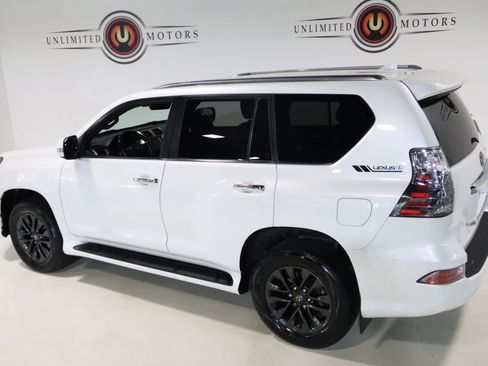 Used 2021 Lexus GX 460 Premium w/ Premium Package AWD/4WD image 10