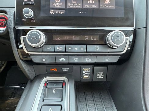 Used 2019 Honda Insight Touring image 28
