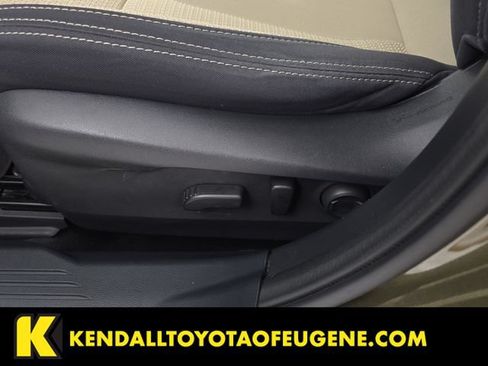 Used 2021 Subaru Outback Premium AWD/4WD image 17