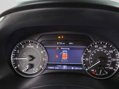 Used 2023 Nissan Armada SL image 16