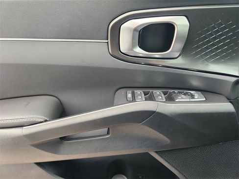 New 2026 Kia Sorento S image 16