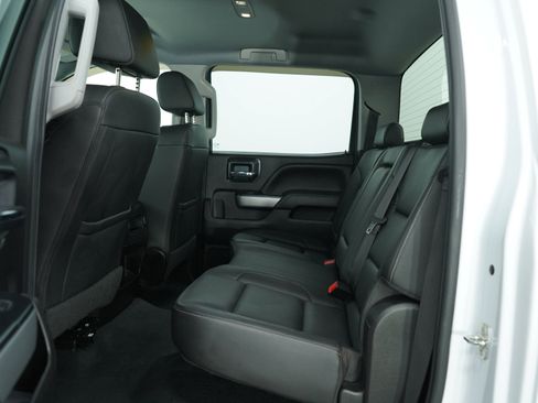 Used 2019 Chevrolet Silverado 2500 LTZ image 16