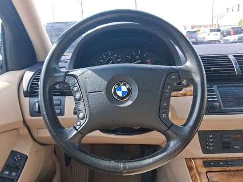 Used 2003 BMW X5 4.4i AWD/4WD image 15