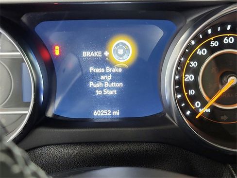 Used 2021 Jeep Wrangler Unlimited Sahara image 20