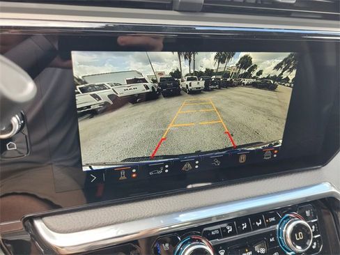 New 2025 GMC Sierra 2500 Denali w/ Denali Reserve Package image 33