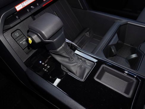 New 2026 Toyota Tundra SR image 17